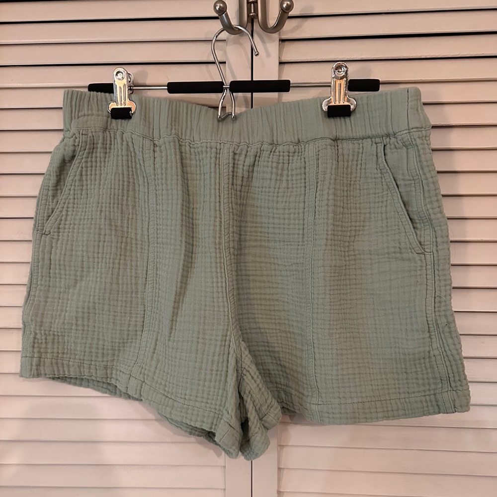 Madewell sea foam green double gauze shorts